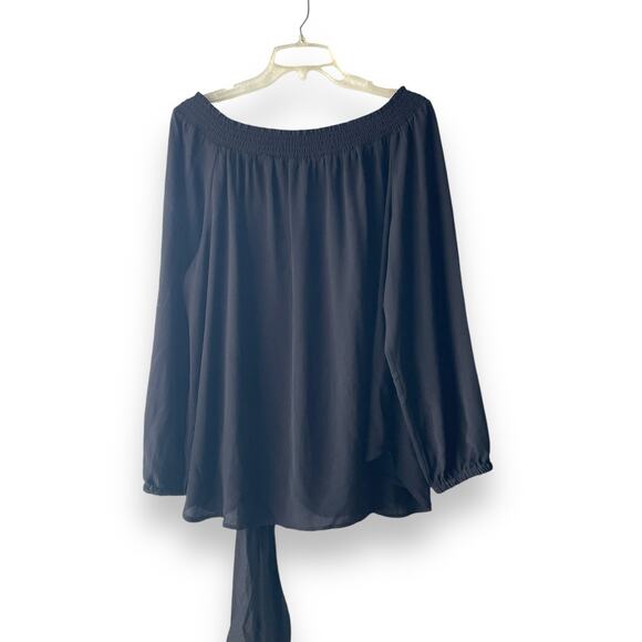 Michael Kors Top Blouse Sz 2X Off the Shoulder Neckline Long Sleeve Flowy Black - Picture 6 of 6
